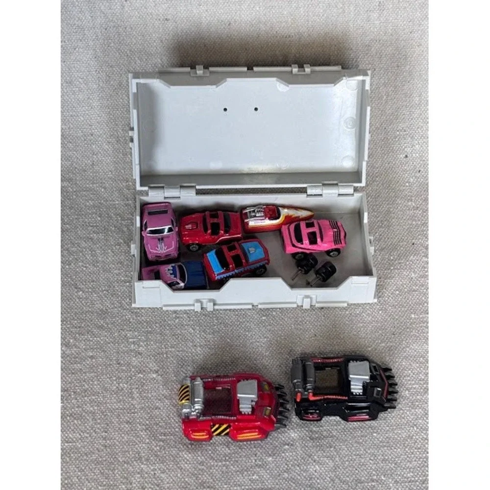 Micro Machines Lot‎ 8 Cars w/ Parts & Gray Case Vintage Galoob Vehicles